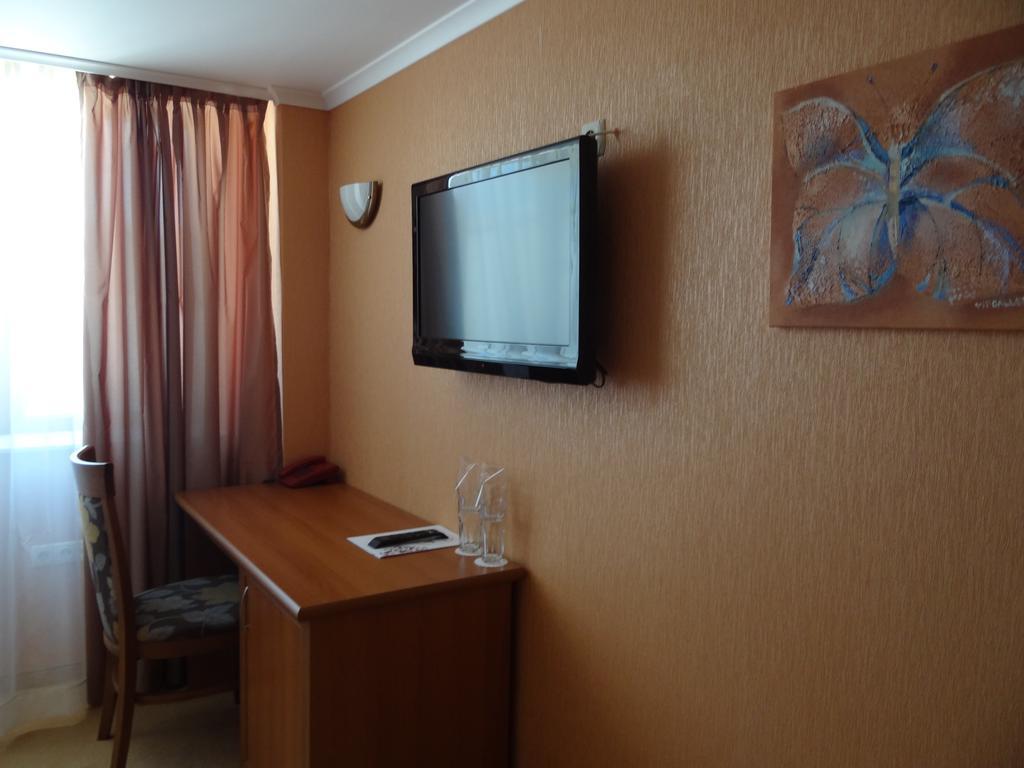 Hotel Elit Pernik Buitenkant foto