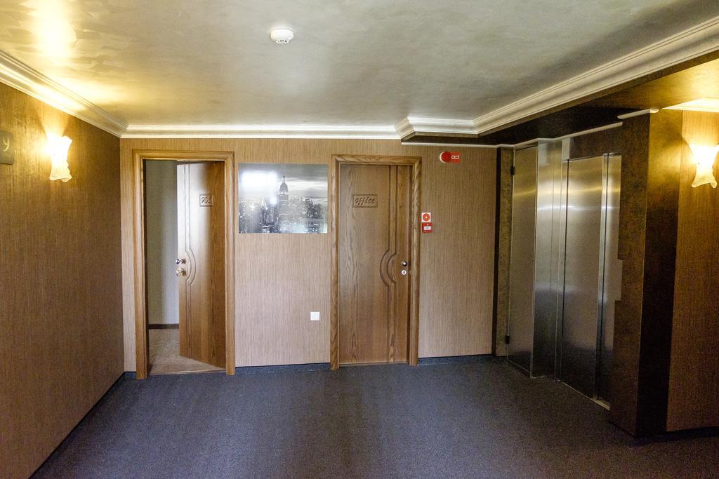 Hotel Elit Pernik Buitenkant foto